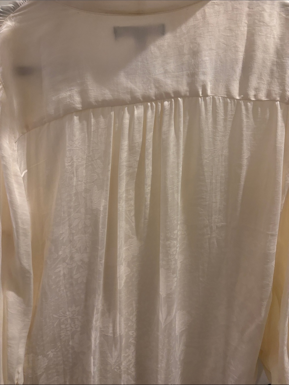 Banana Republic Ivory Tie-Neck Blouse - Lightweight Women's Top - Picture 6 of 7